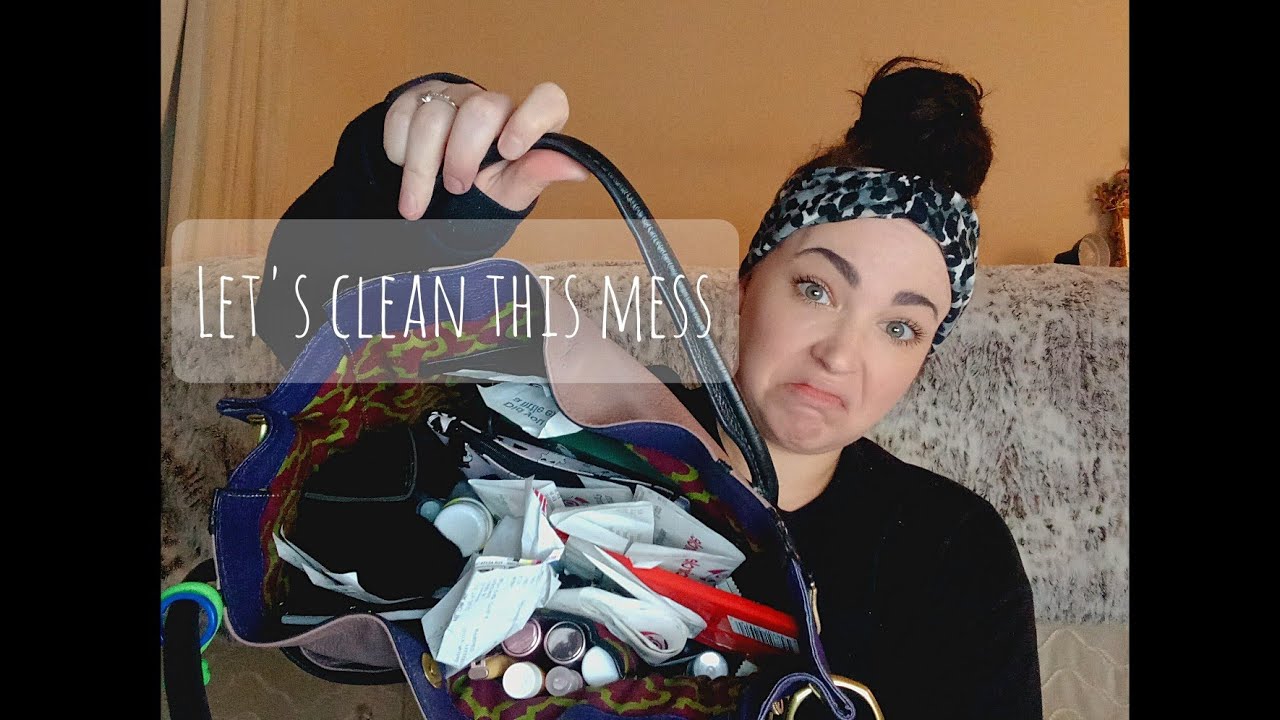 Let's Clean Out My Purse!