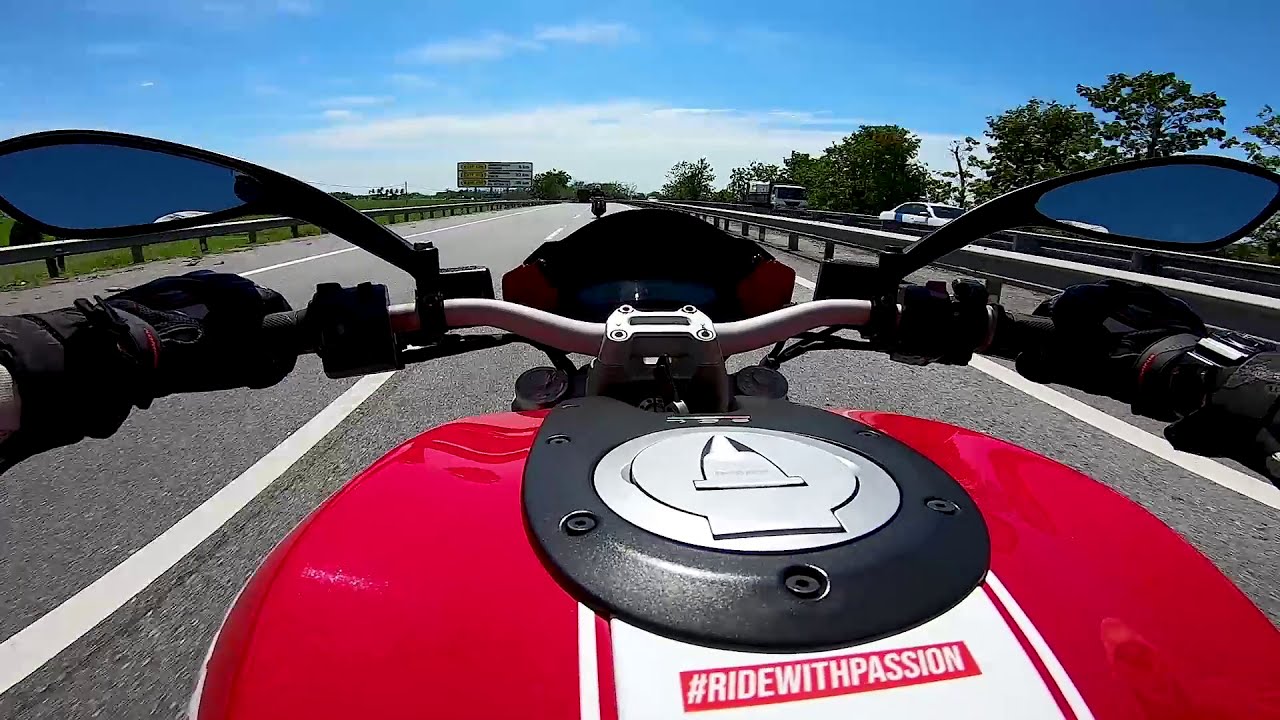 Ducati Monster 796 | Malaysia Interstate Ride #01