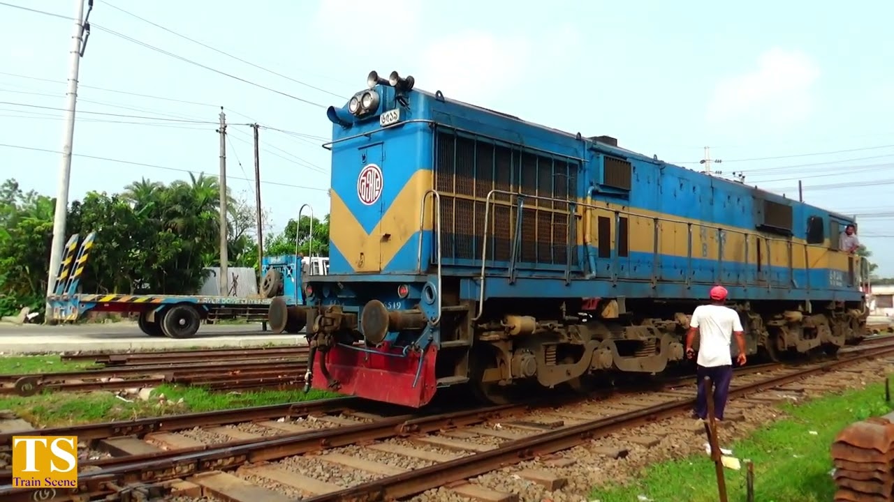 Locomotive Revers || Train scene