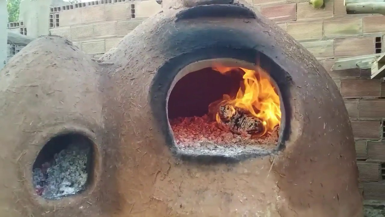 فرن تقليدي بالطين والحجر بكل التفاصيل ونتيجة أول خبز عملناه فيه روعة/بناء فرن تقليدي