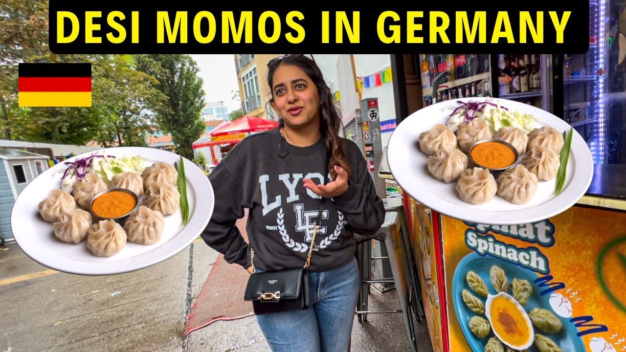Videsh mein Momos... Delhi Jaise ? 😳