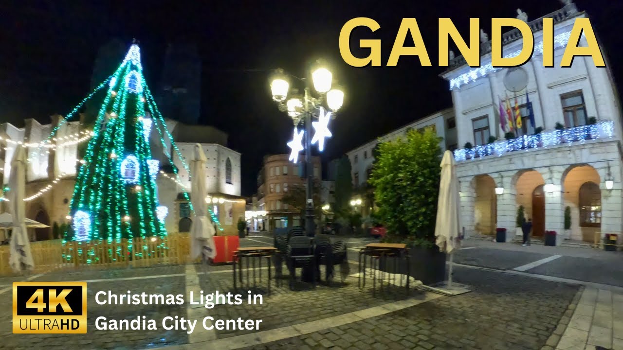 Gandia Night Streets | Christmas Lights & Holiday Vibes in 4K