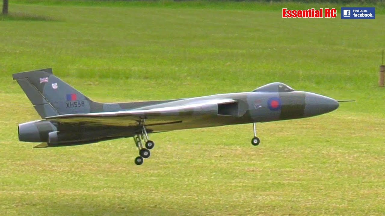 RC ELECTRIC Avro Vulcan XH558 Long Range BOMBER at Weston Park International Model Show 2018