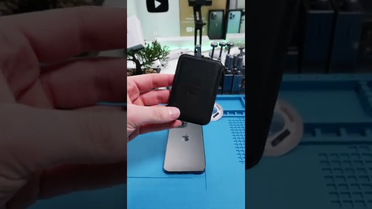 $5 Fake Apple Magsafe Wallet, How Does It Compare? #Shorts