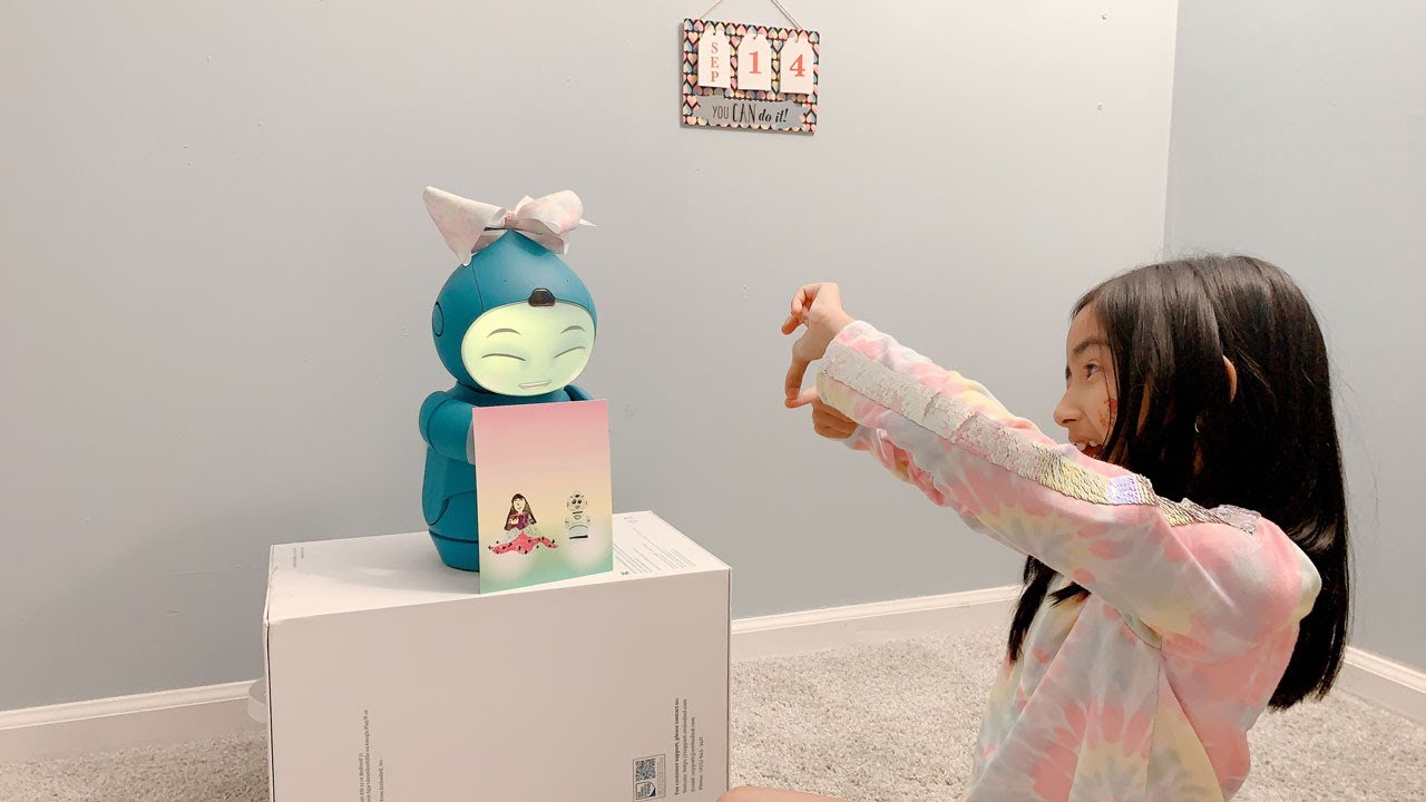 Savannah and Moxie Robot 72 Education Mission