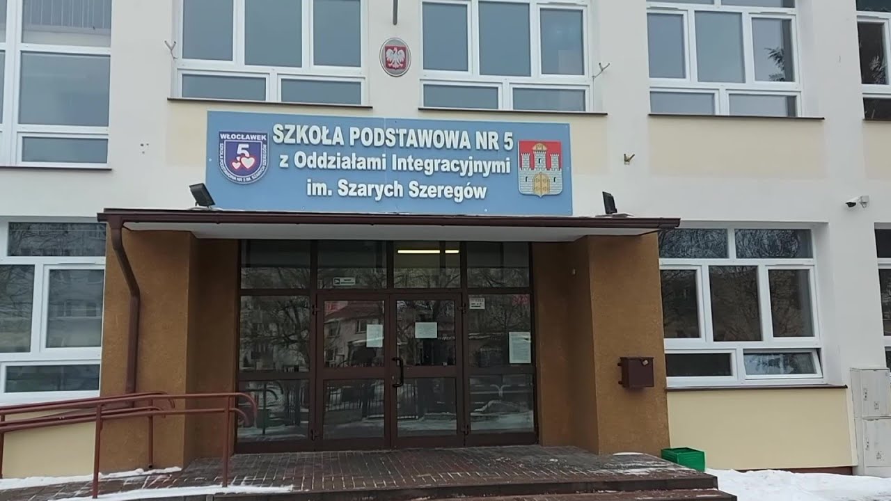 Wirtualna wycieczka po Szkole Podstawowej nr 5 z Oddziałami Integracyjnymi we Włocławku