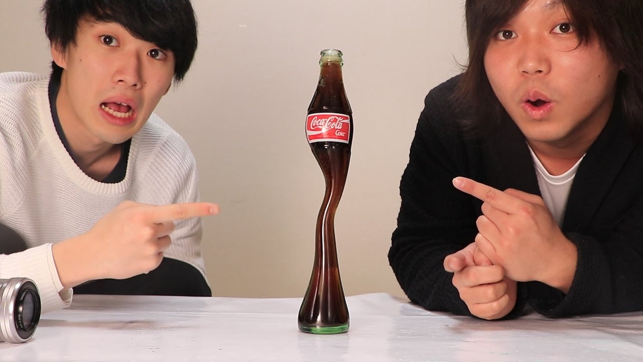 異次元へ飛ばされたコーラでメントスコーラした結果！？