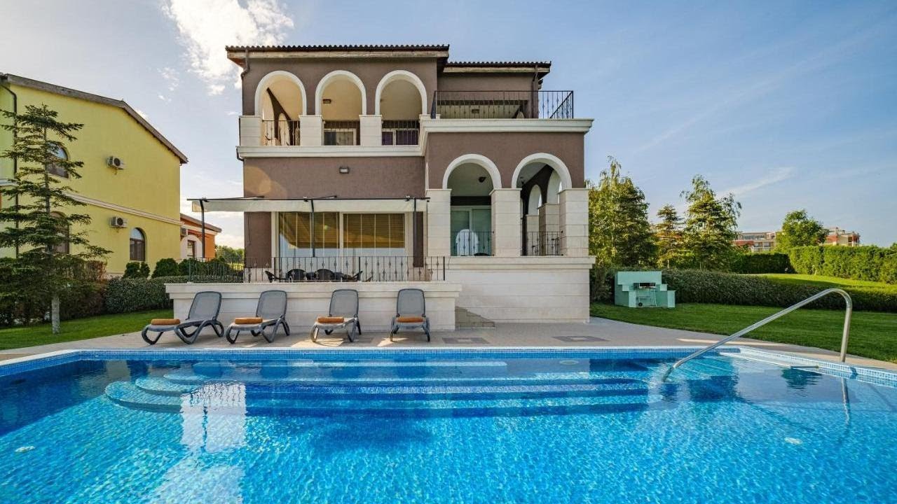 Lighthouse Luxe Estate Apart & Villas, Balchik, Bulgaria