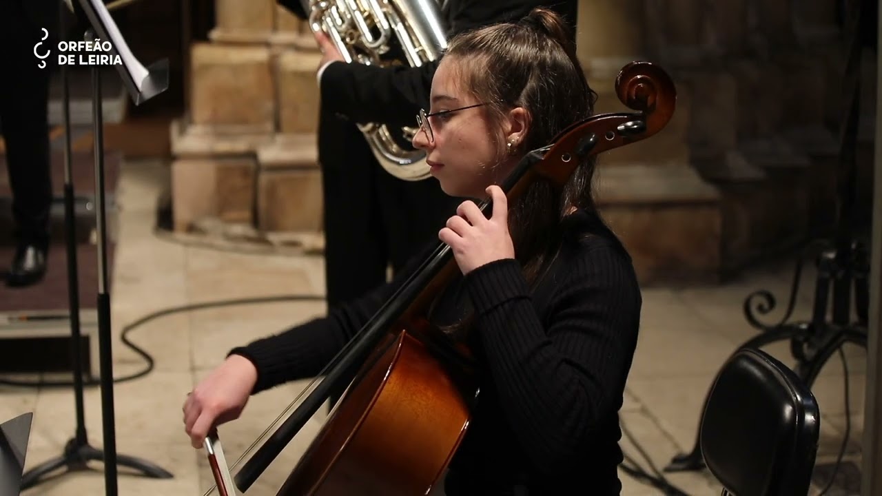 Camerata do Orfeão de Leiria | Allemande - Samuel Scheidt