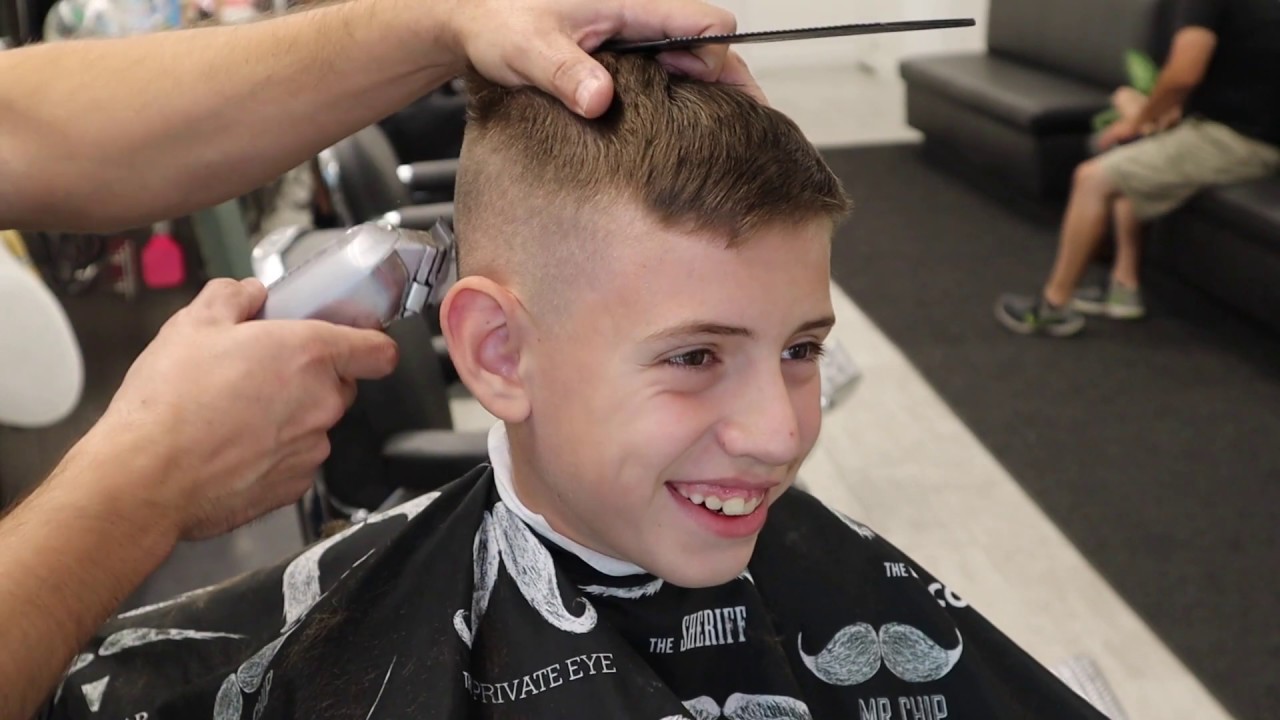 Step by Step Tutorial: Boys haircut how to fade zero on the sides to combover on top