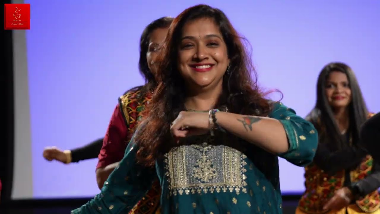 Behind the Scenes - Echoes of Expressions