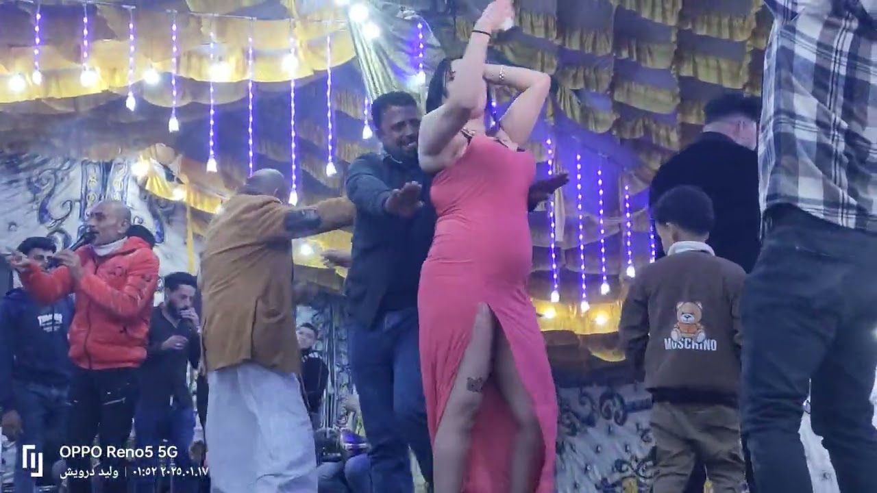 مليونيه دوار الجبل مهرجان عمرو مسلم مع الموسيقار احمد عبده مع الرقص الشرقي مع المصور وليد درويش