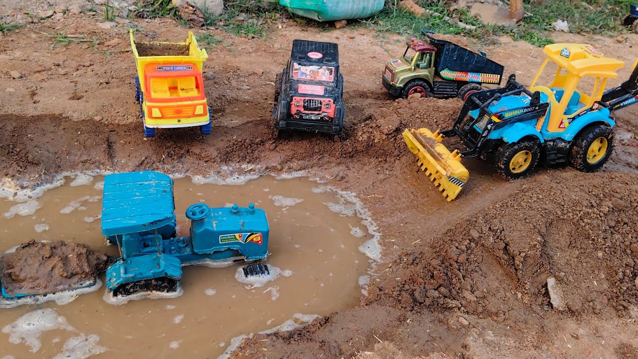 Mini 💯 truck mini 🚜 tractor ko🚜 lekar jaraha🚜 hai dokan pe🚜  sodar🚒 be bacho🚜 video dekho