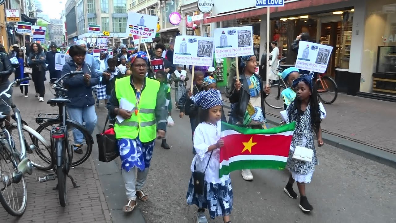 Memre Waka 2024 Amsterdam / Start Keti Koti-maand