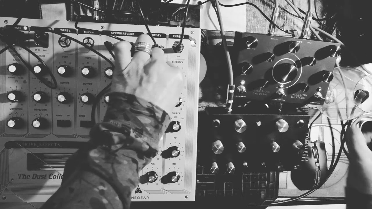 Resonance IV [Dust Collector-EWG1]