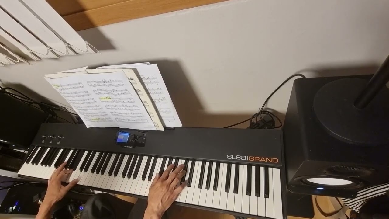 Lost in your eyes - piano solo.   Debbie Gibson