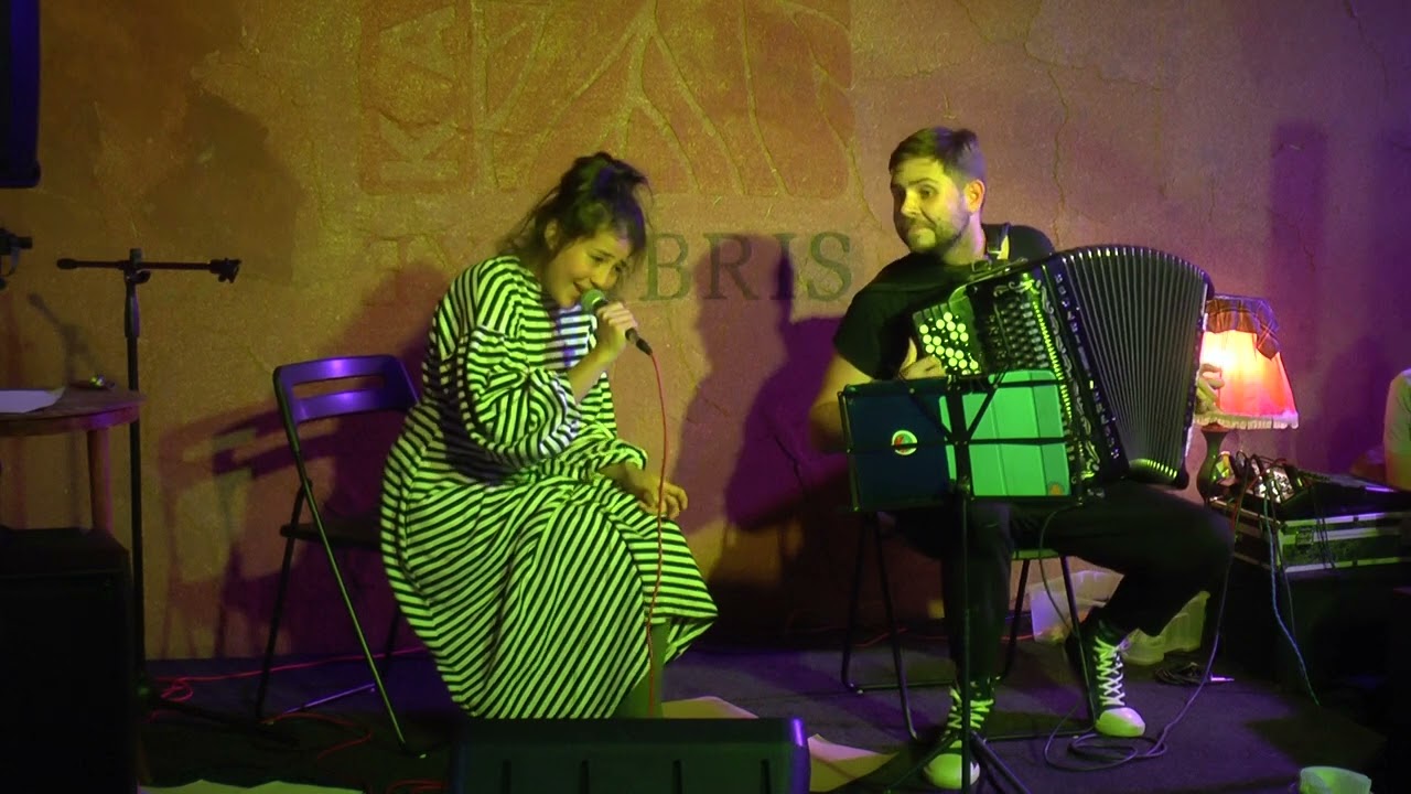 Алиса Тен «Close To You»