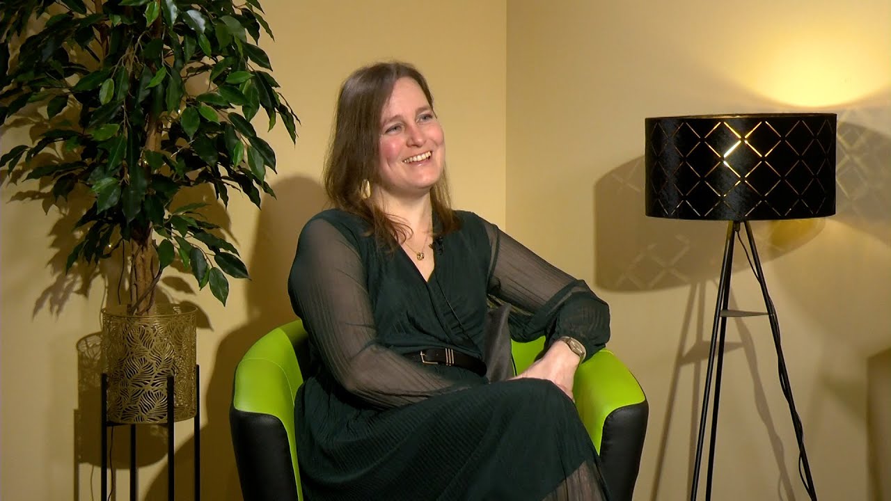 Večerni pomenek - Barbara Ozbič Kirijakopulos - klinična dietetičarka, organizatorka  prehrane