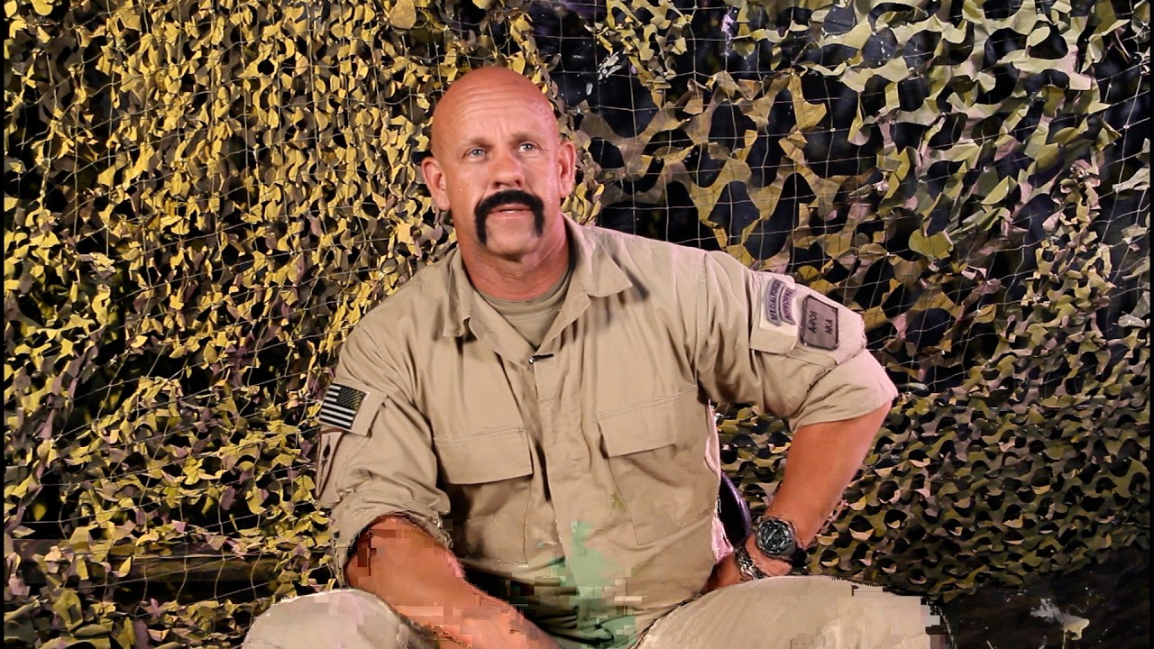 Green Beret’s Secret to Surviving a Knife Attack WITHOUT a Weapon!