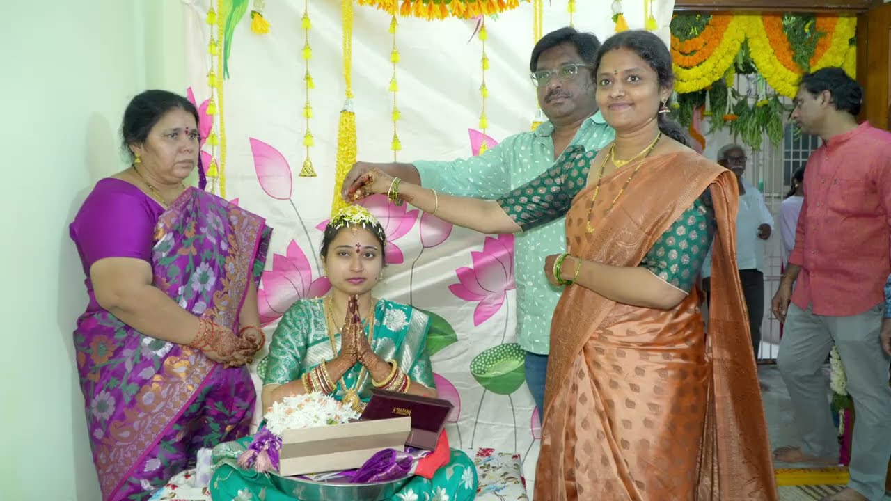 4k video of Kavyasri - Rohit: wedding - bride Haldi Celebrations 