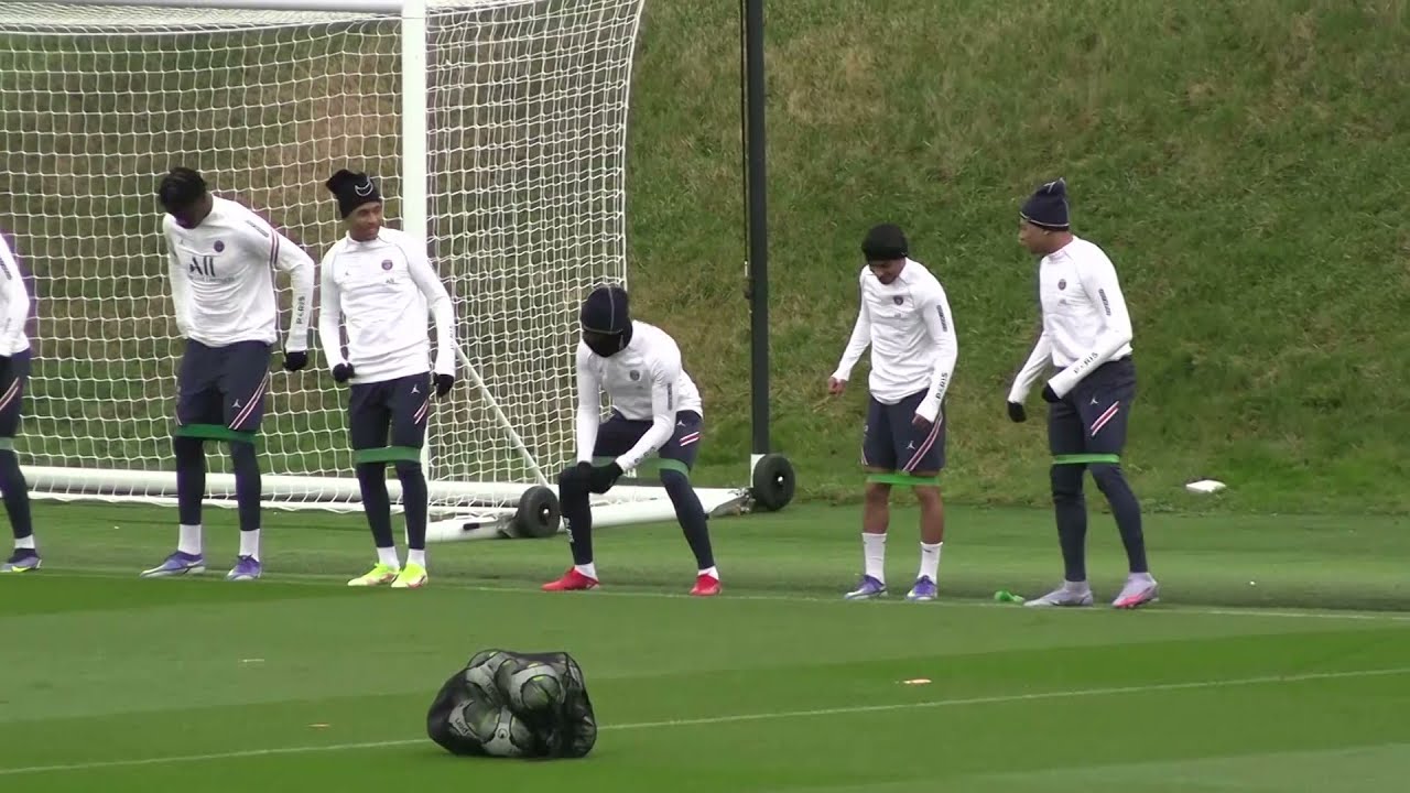 Messi absent from PSG training as he recovers from COVID-19 ahead of Lyon game｜Paris Saint-Germain