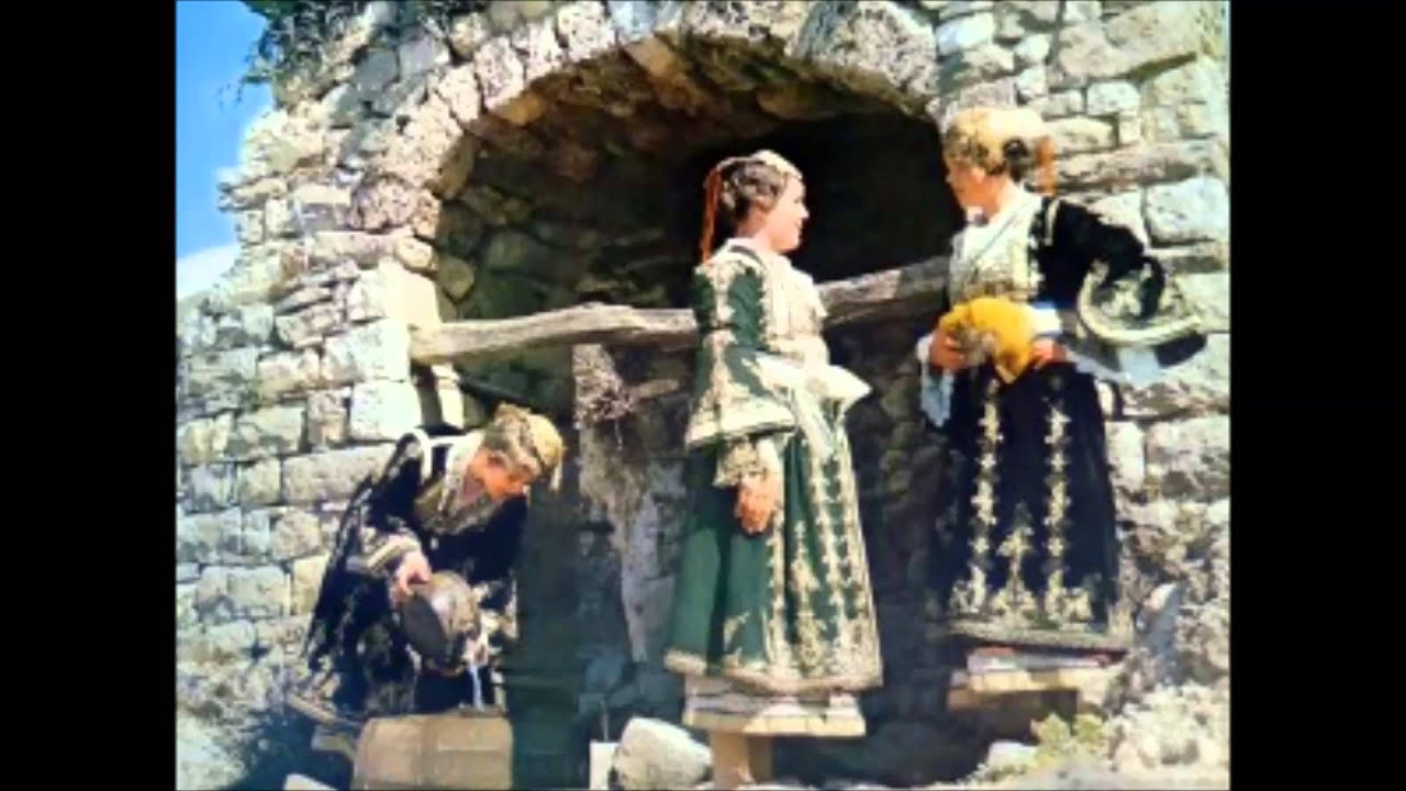 TV REAL Sazet e Leskovikut kenga e Gjetheze kendojne Thoma & Nesti Lito ( Fest Gjirokaster 1978 )