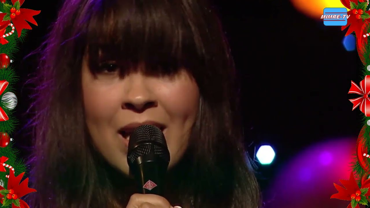 Home For Christmas - Maria Mena (Live 2010)