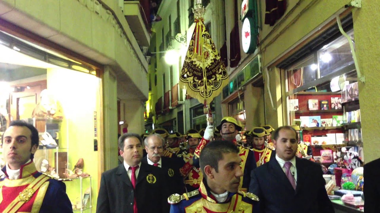 UN ÁNGEL TE CONSUELA - AM JESÚS DESPOJADO (JAÉN)