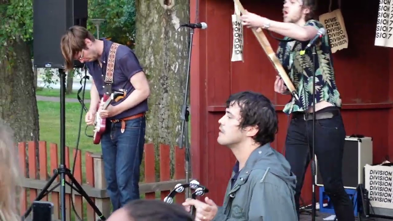 Hålla Handen eller dö - division 7 @tovastugan Nyköping 220701