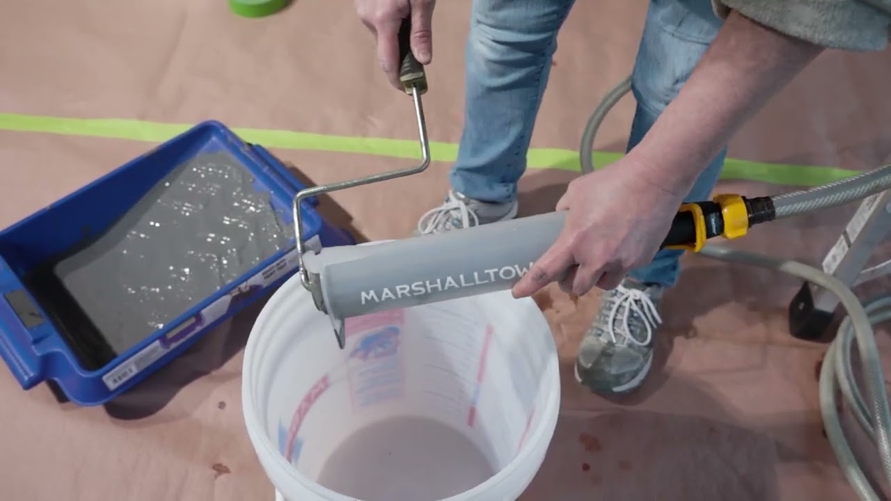 MARSHALLTOWN Roller Cleaner