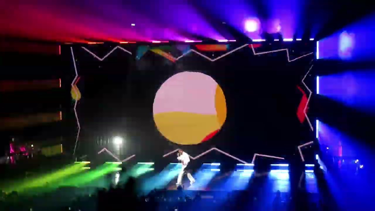 03-02-2024 - L'APOCALYPSE CALYPSO TOUR de Mika au Zénith de Lille