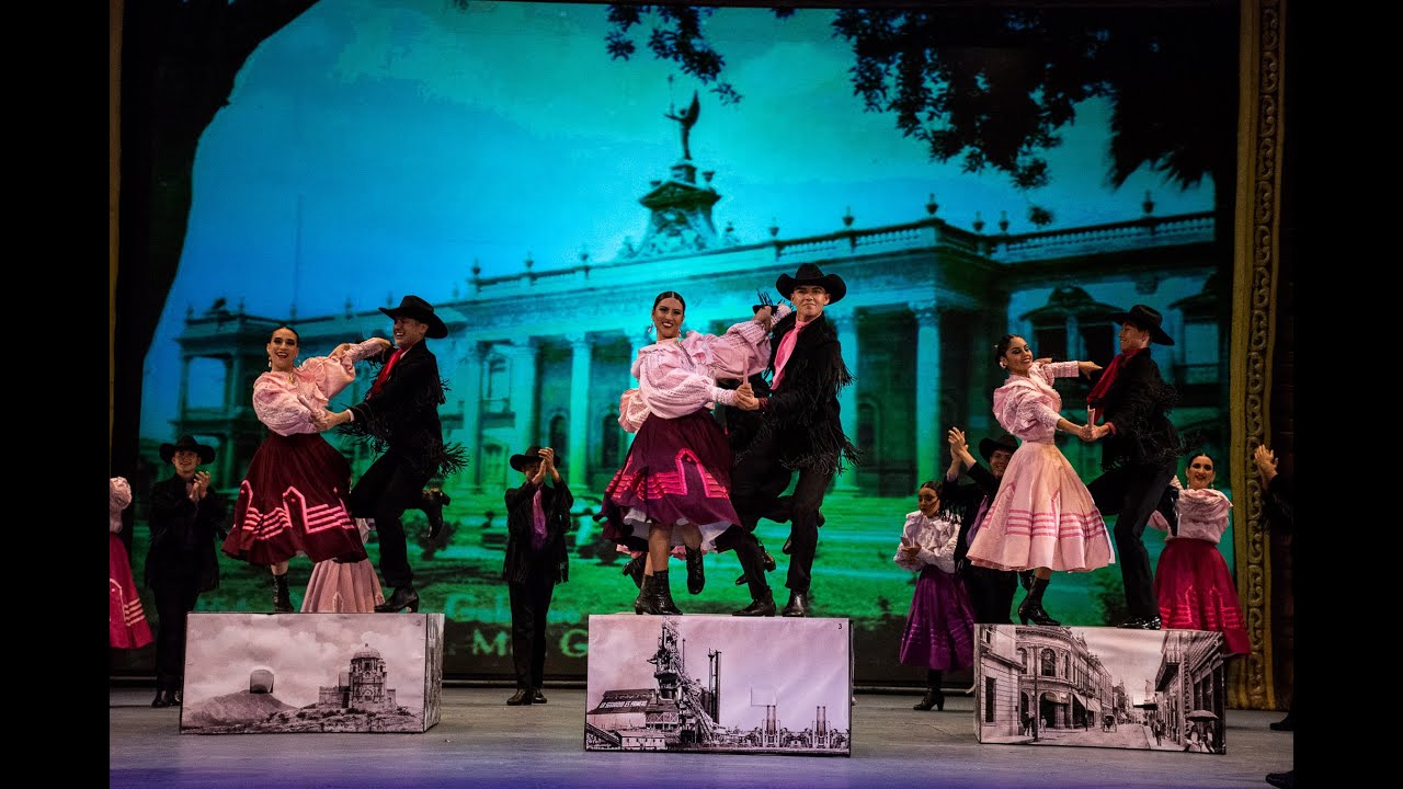 Ensamble Folklórico Mexicano -