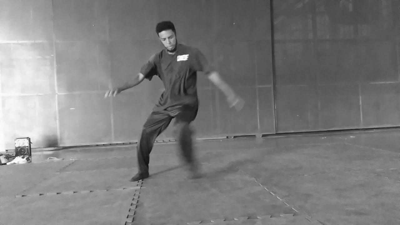 Bboy Indyorock practice at home
