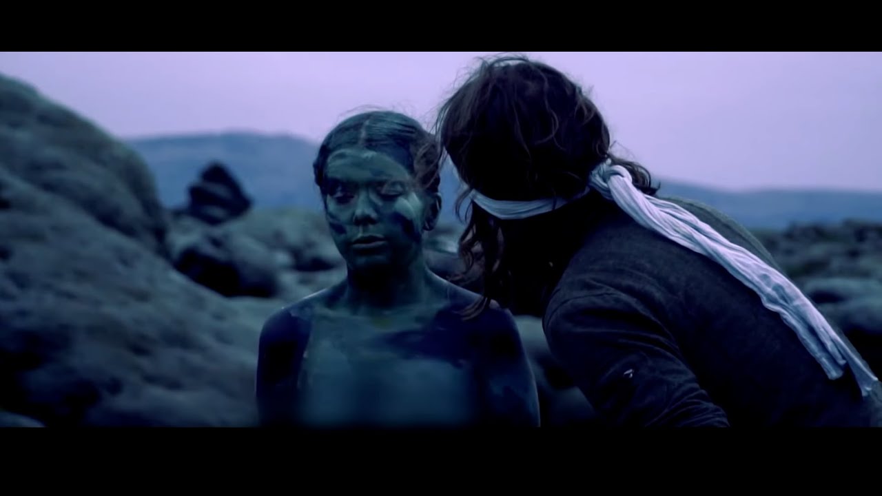 🪄 The Art of Iceland - Landscape Bodyart by Johannes Stötter