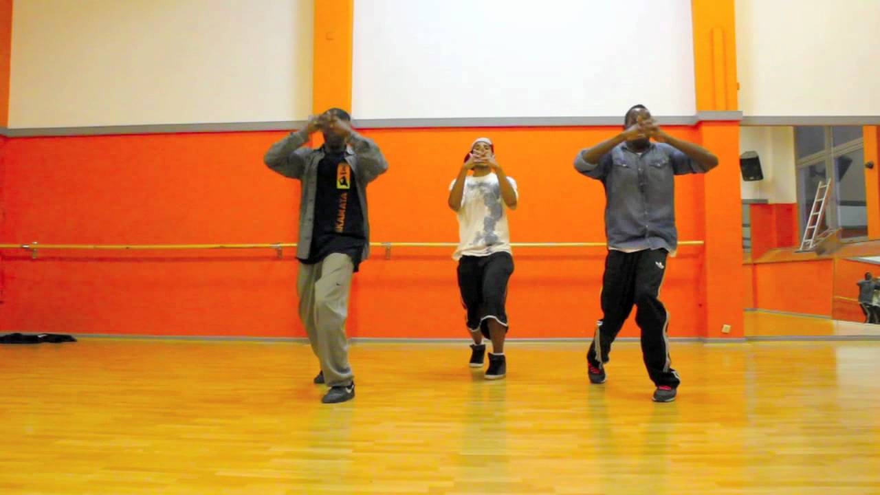 Choreography by Aurel Zola & Fundi Omari : Jesse Boykins - Tabloids