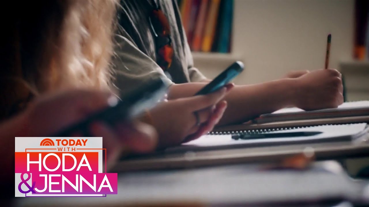 Phone-free school in DC shows positive effects, more engagement