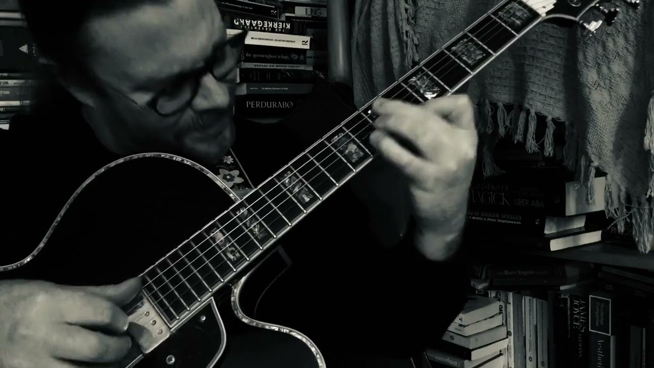 Reflections - Thelonious Monk (Solo Jazz Guitar)