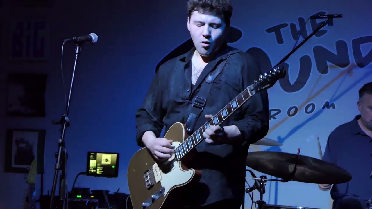 Gabe Stillman - Tell Me What I Want To Hear - 5/14/22 The Soundbank - Phoenixville, PA
