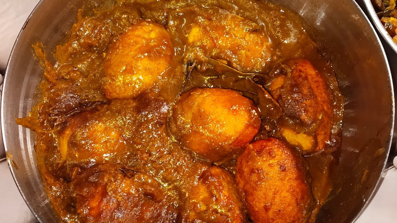 Aj kather jale chicken style  dim kosa ranna korlam🤤. চিকেন স্টাইলে ডিম কষা রান্না করলাম।।। 🤤😍