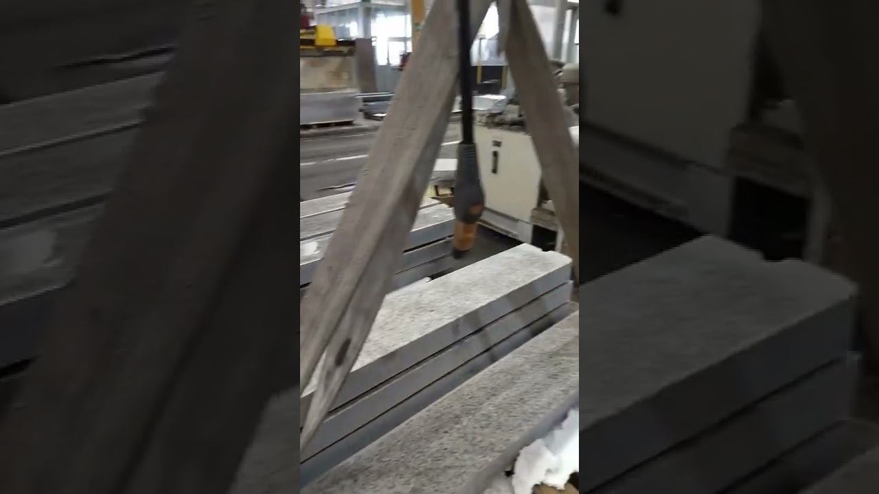 Granite saudi bianco 30x30mm champer 