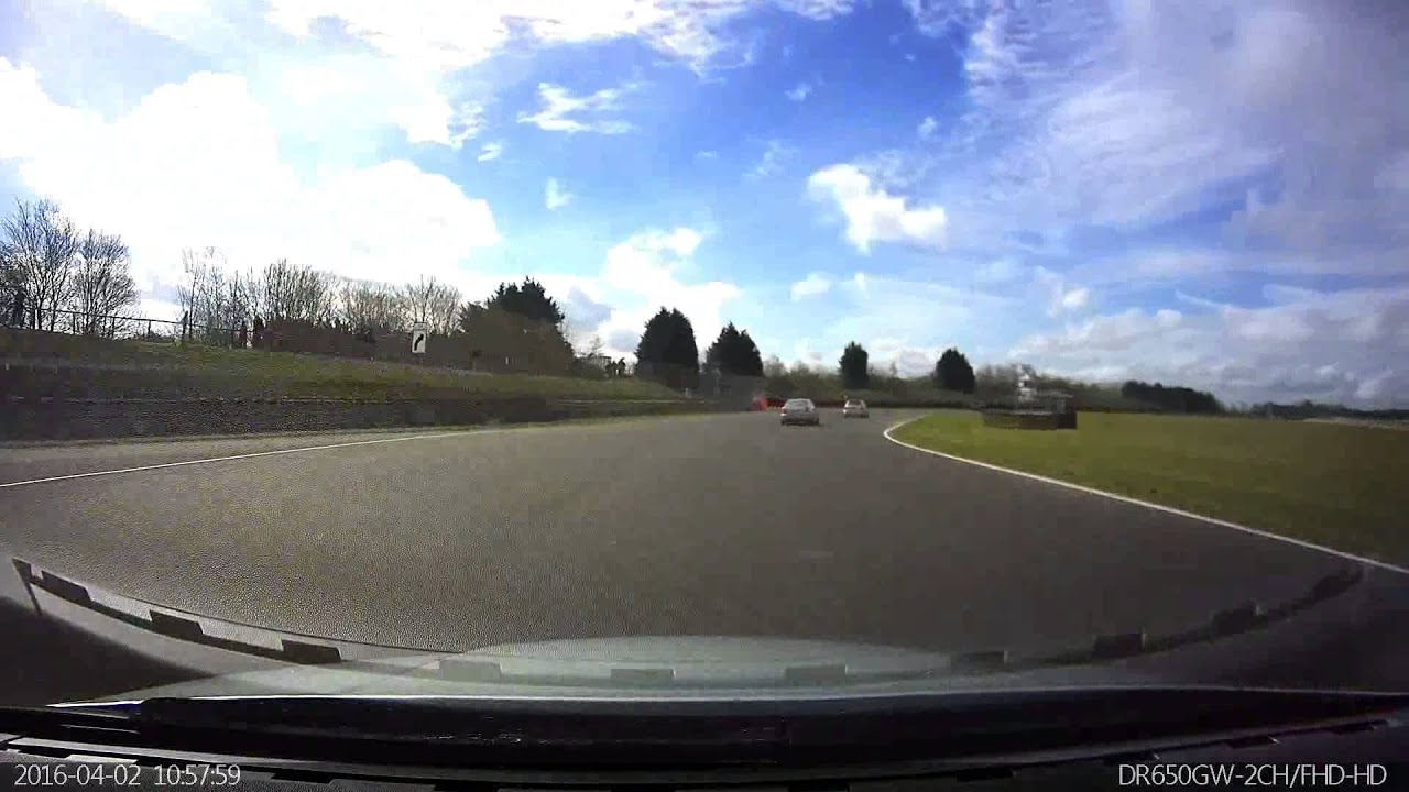 Briskoda Castle Combe - 02/04/16 - 10:45