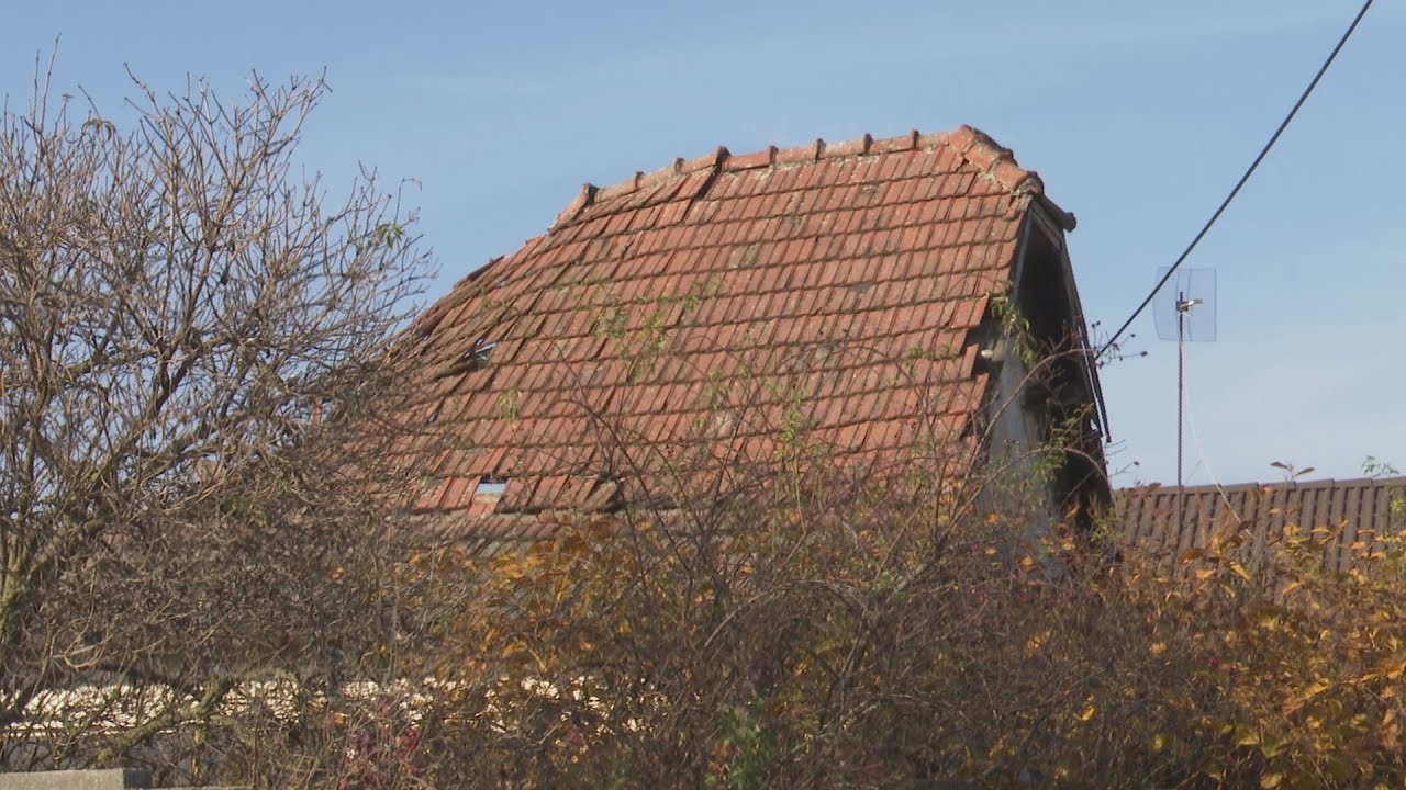 V OBCI KOŠÚTY SA ZRÚTIL DOM