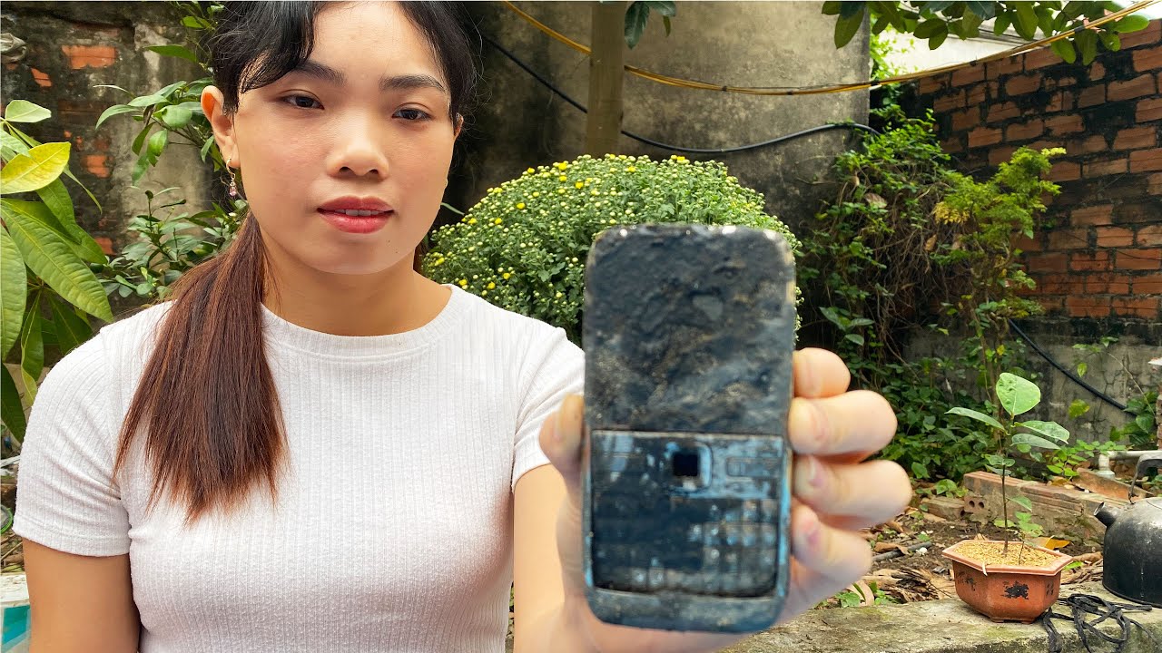 Restoration phone nokia E72 | Restoring Abandoned Destroyed Phone | Rebuild Broken phone
