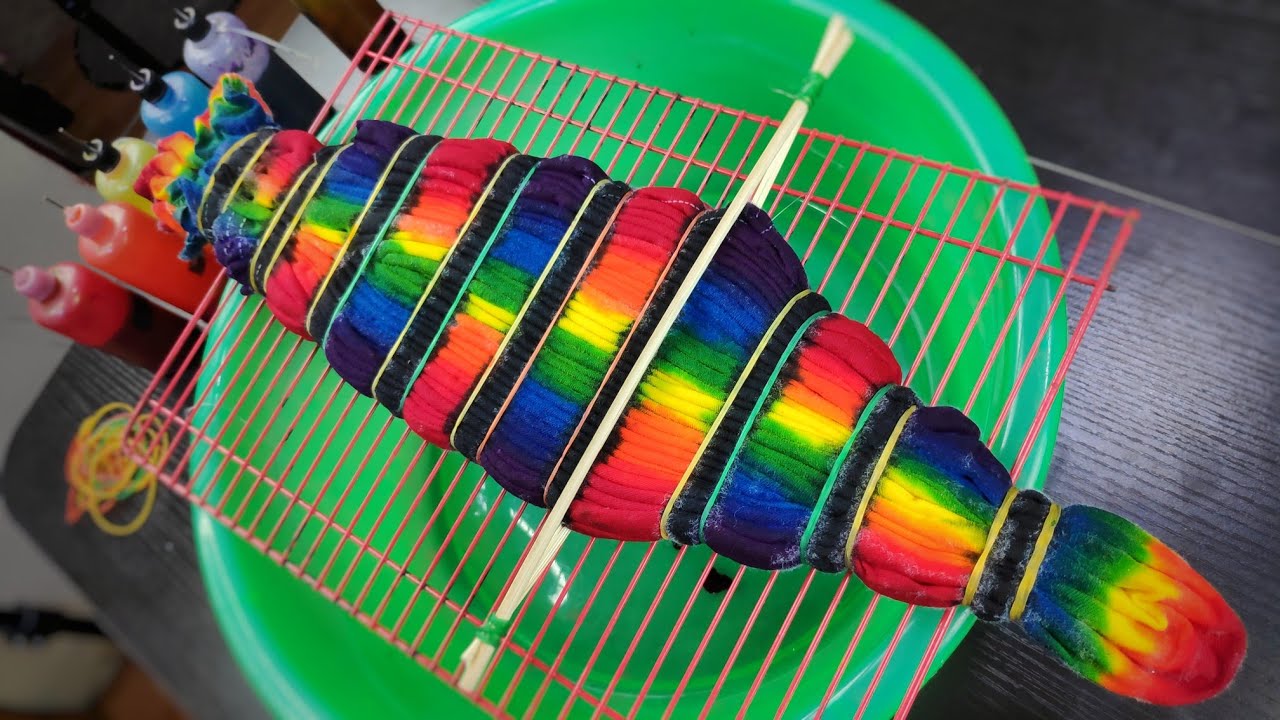 GRADIENT Fan Fold Mirror Tie Dye Tutorial (you can do it)