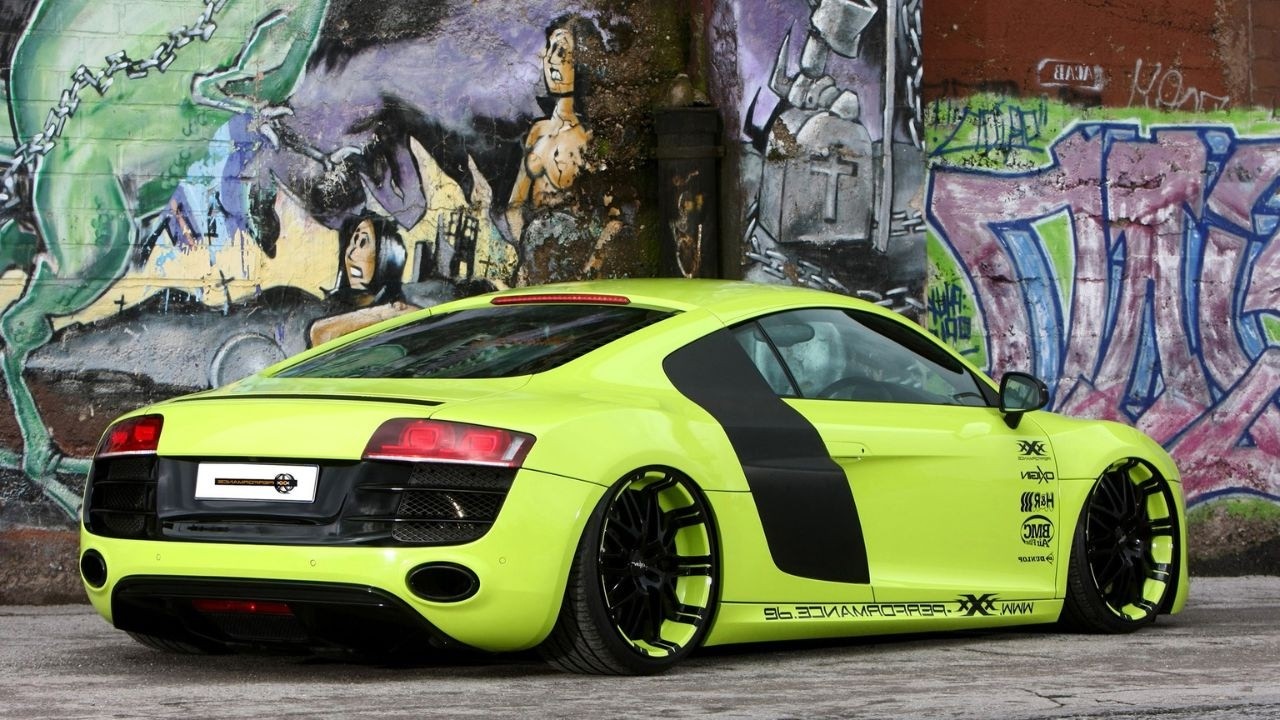 DON'T LISTEN AT MAX VOLUME ⚠️ Extreme Bass Car Music audi R8