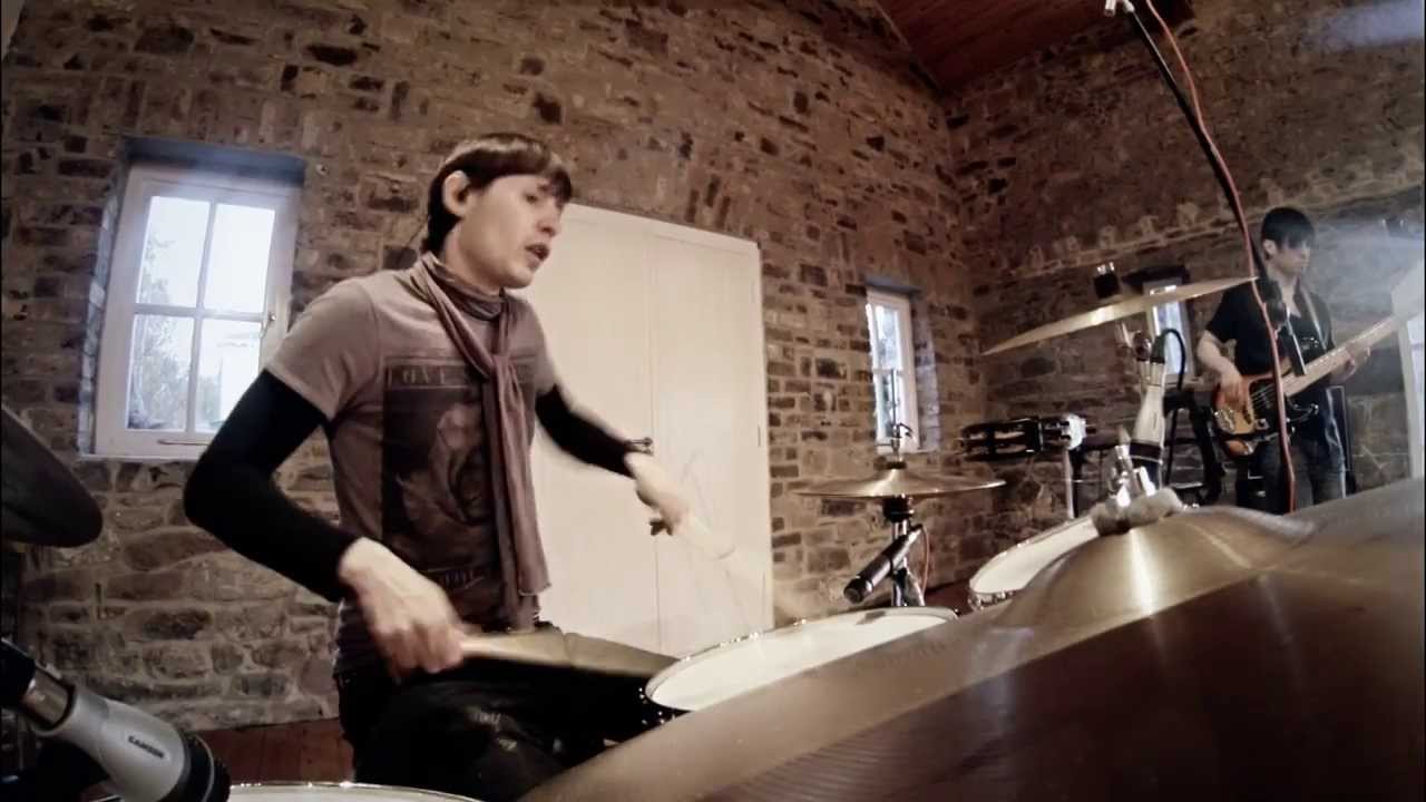 AMORIC - Symphony (Live at Camelot Studios)