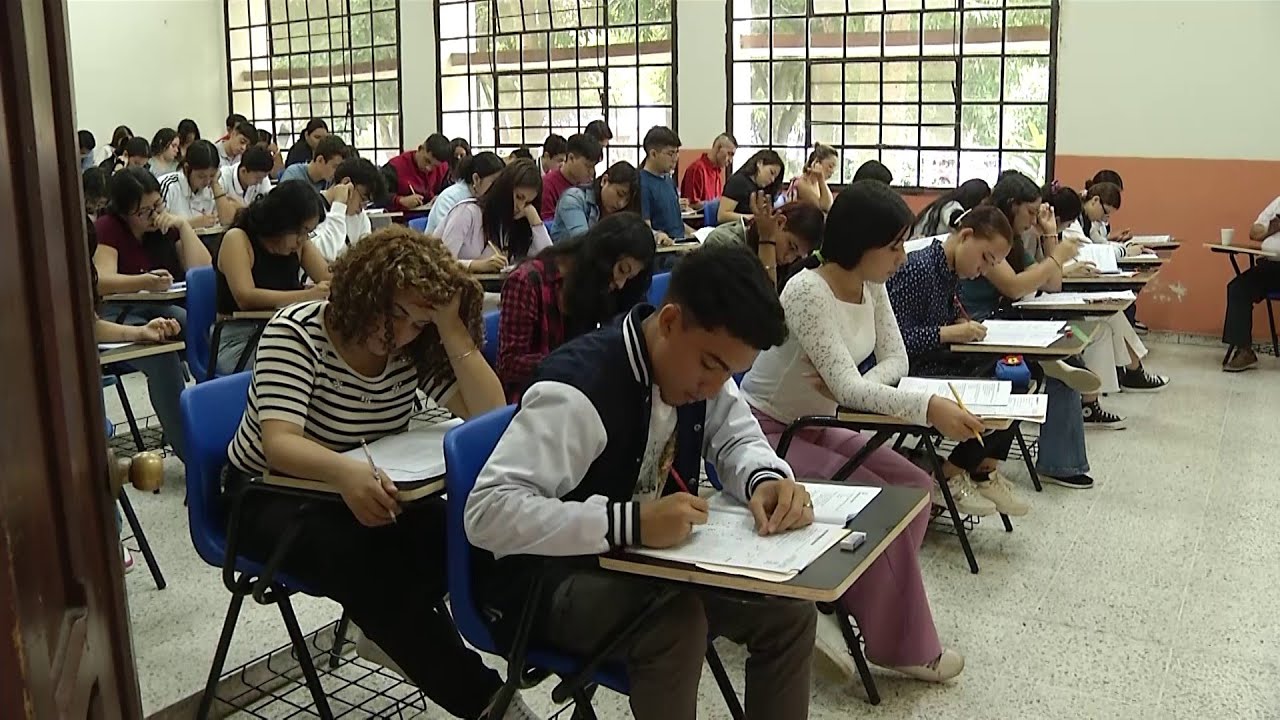 Prueba de admisión de la Universidad de El Salvador