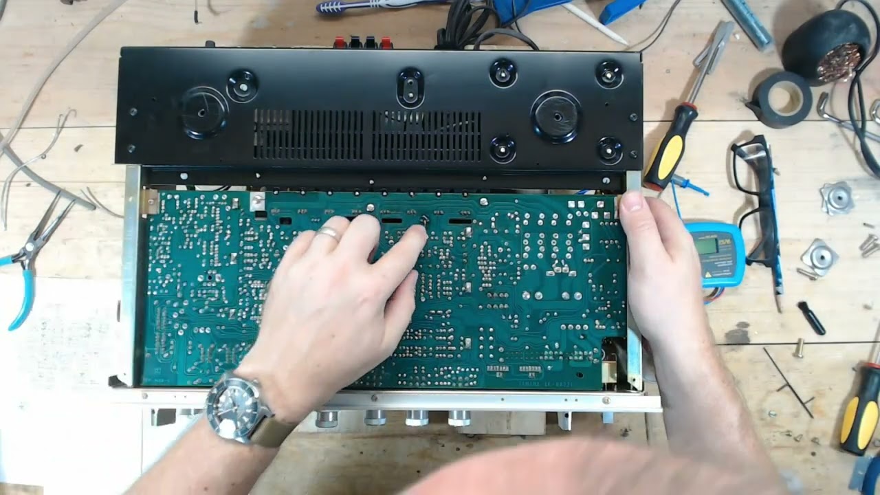 Yamaha CR 450 Stereo Receiver Repair Part 2 - Changing lamps, caps, and transistors.