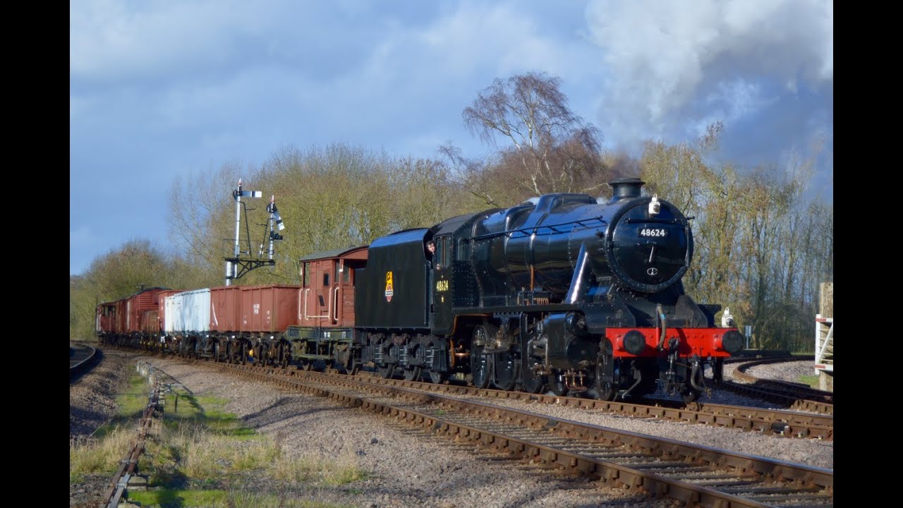 LMS Stanier 2-8-0 8F Volume One