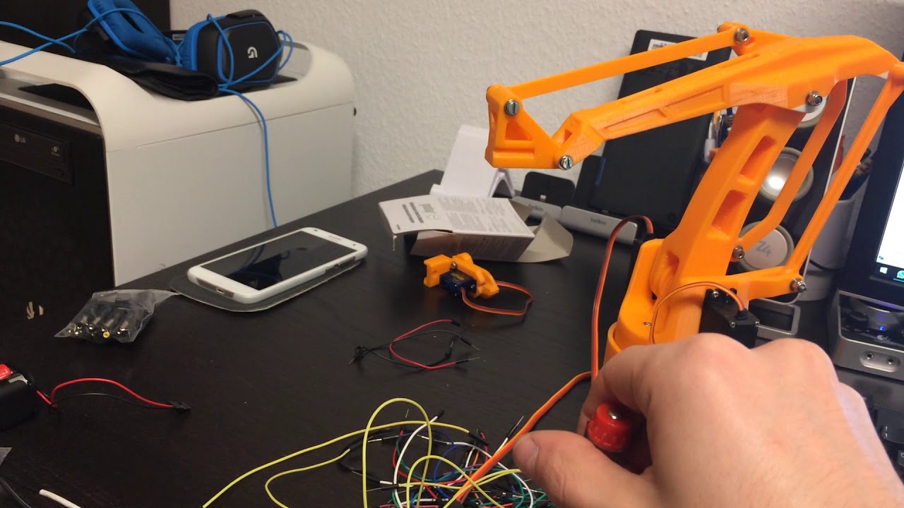 First test   EEZYbotARM MK2
